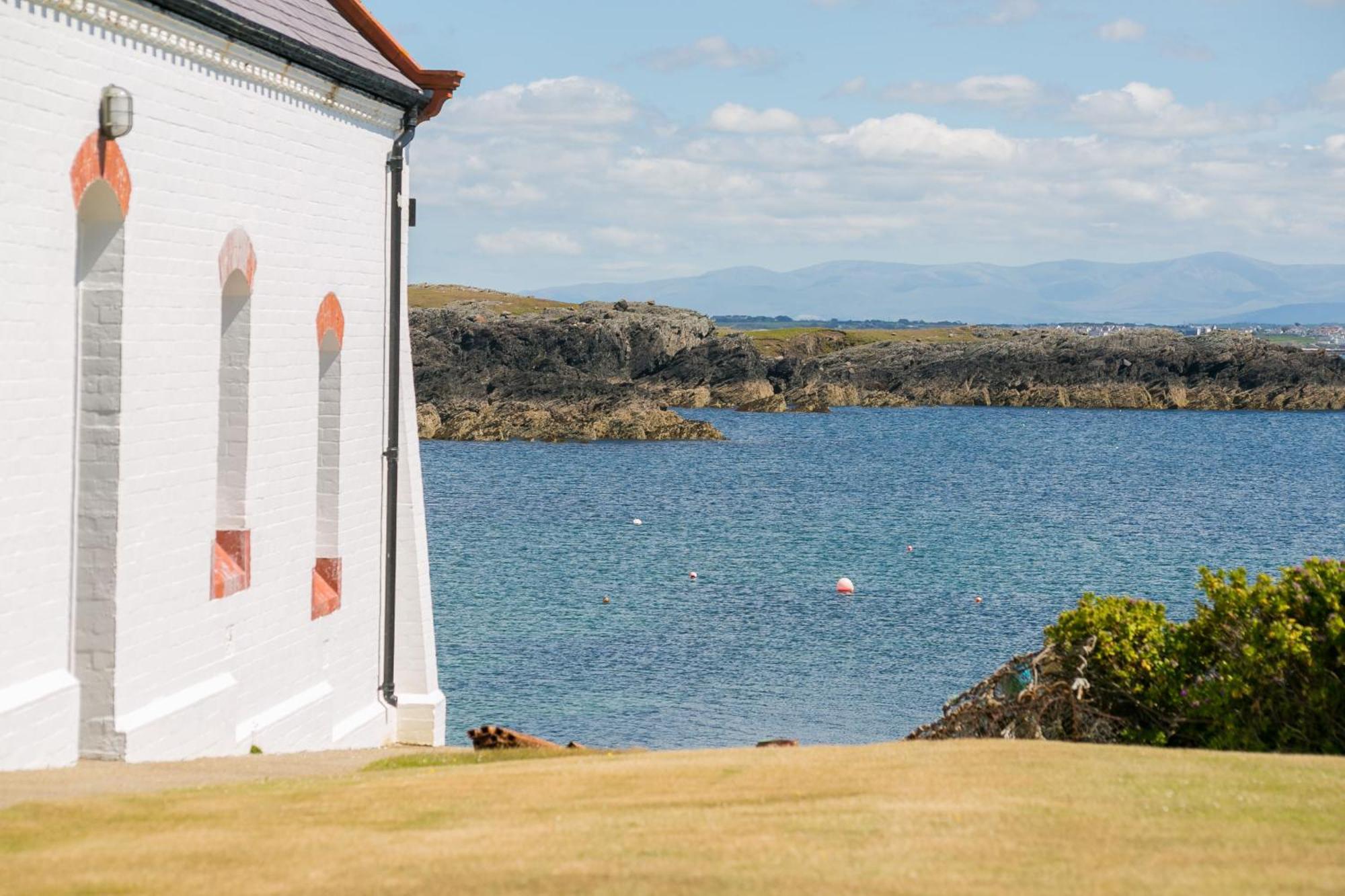 Pen Y Graig Villa Rhoscolyn Exterior photo