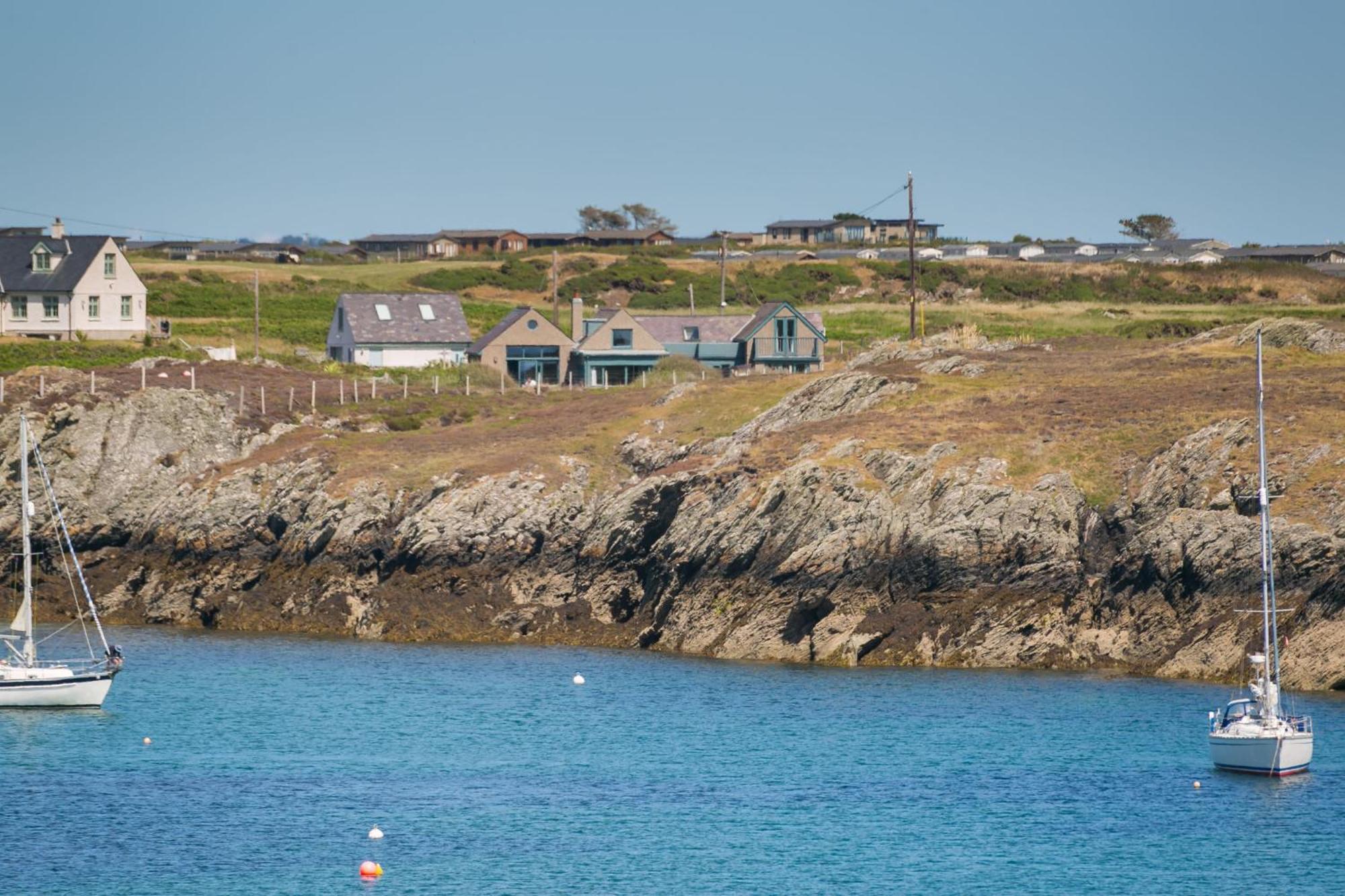 Pen Y Graig Villa Rhoscolyn Exterior photo