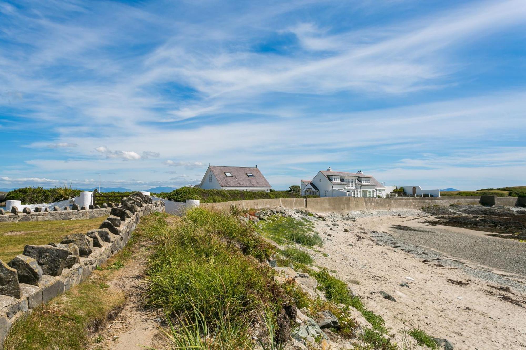 Pen Y Graig Villa Rhoscolyn Exterior photo
