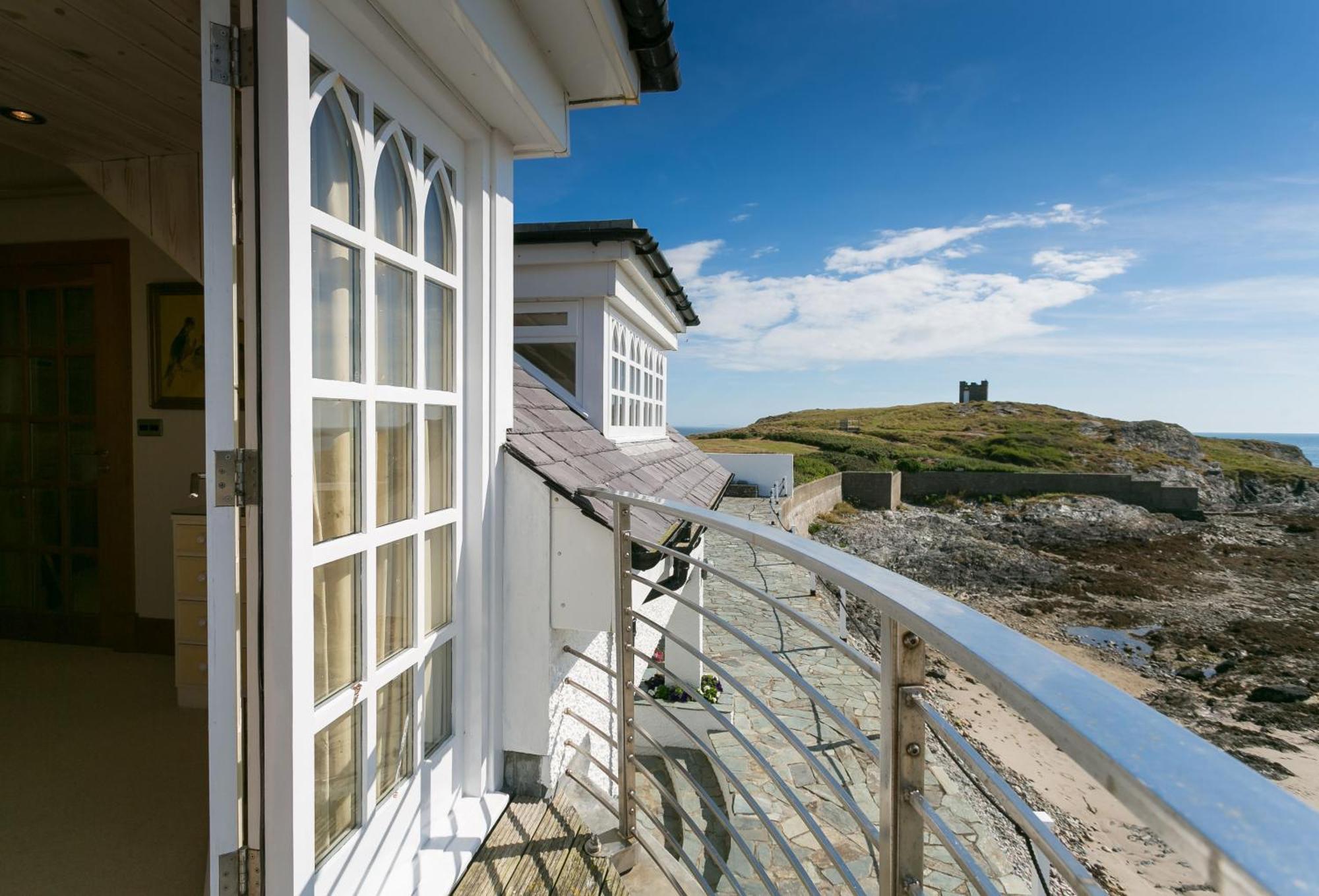 Pen Y Graig Villa Rhoscolyn Exterior photo